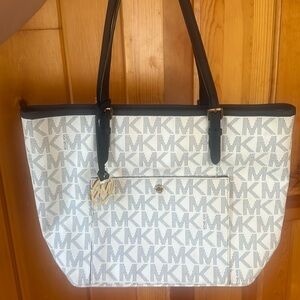 Michael Kors Blue & White Signature Tote Handbag Purse Bag Jet Set Shoulder Bag